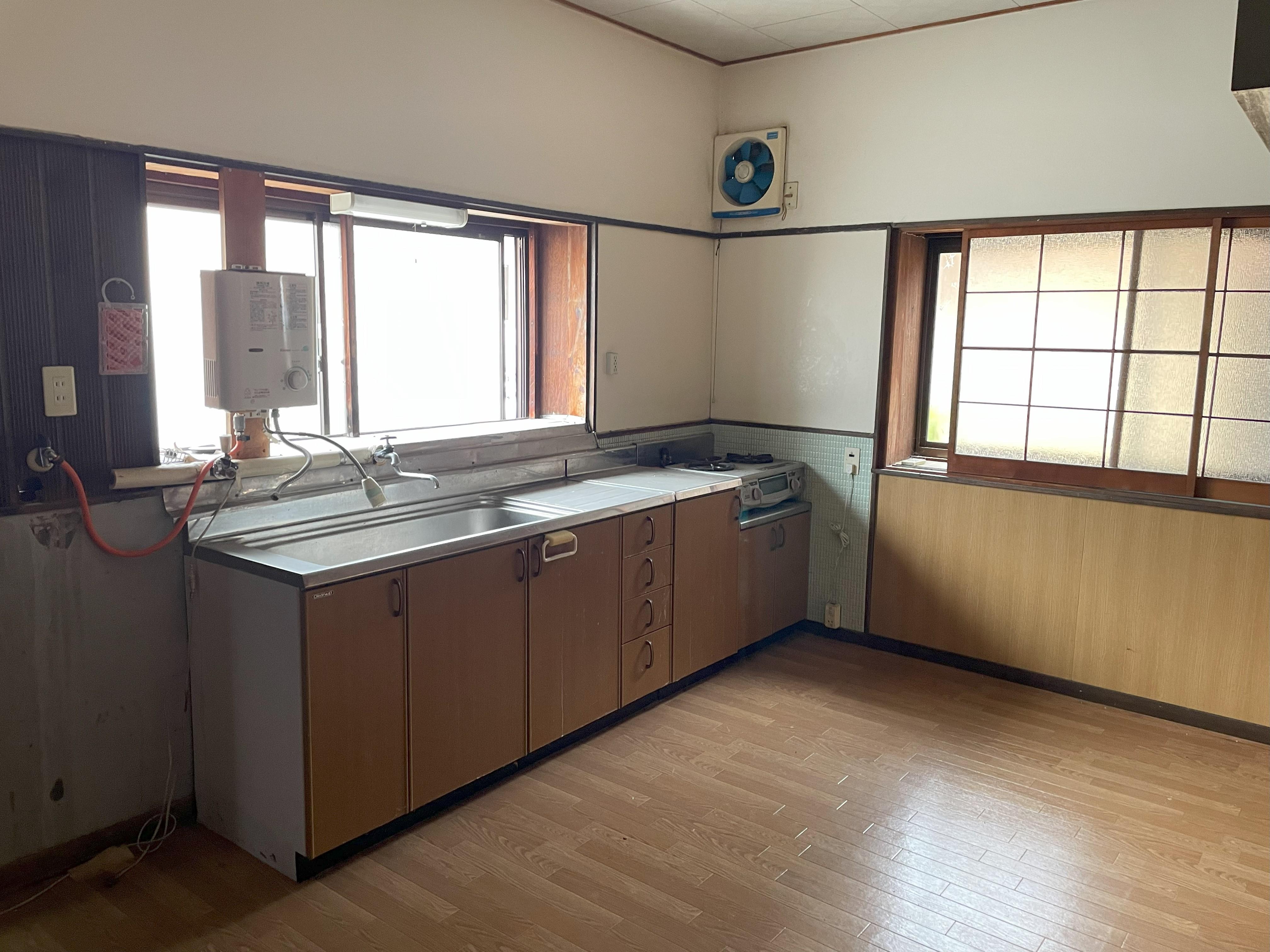 Registration No. 352 Furukawa Town Flat Area