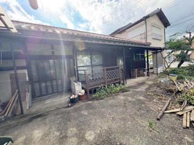 Wood house, 14-min walk to station, Hyogo