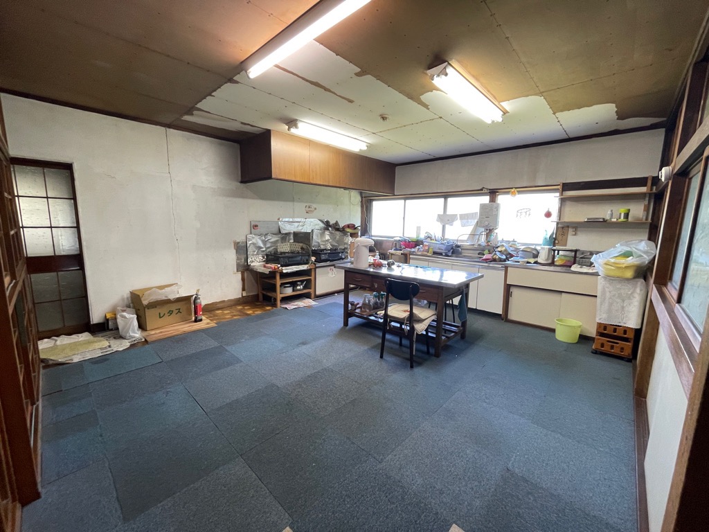 Wood house, 19-min walk to station, Nagano