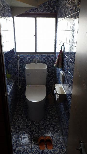 1970s wood house, 19-min walk to station, Nagasaki