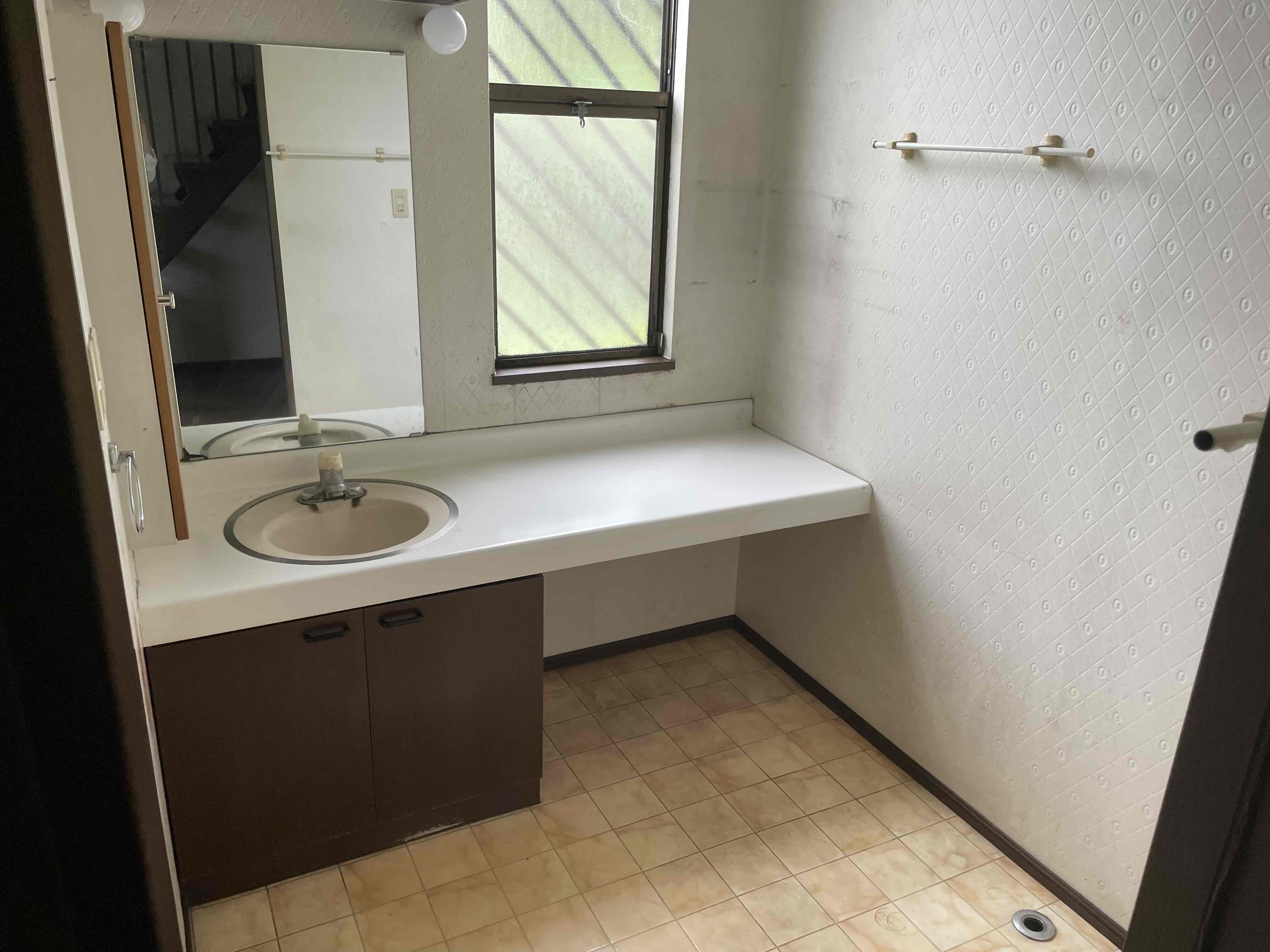 1990s steel-frame house, 18-min walk to station, Tochigi