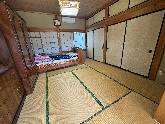 1980s wood house in Tokamachi, Niigata