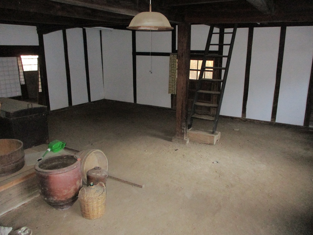 Wood house on a large plot in Gunma