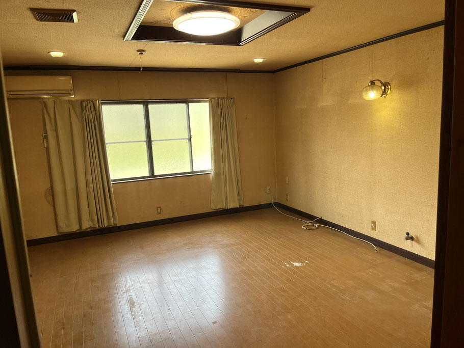 1960s steel-frame house in Gifu