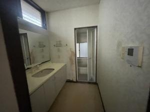 1970s wood house, 9-min walk to station, Fukui