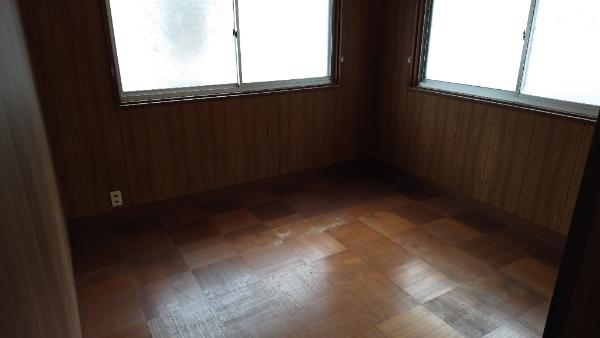 1970s wood house in Hyogo