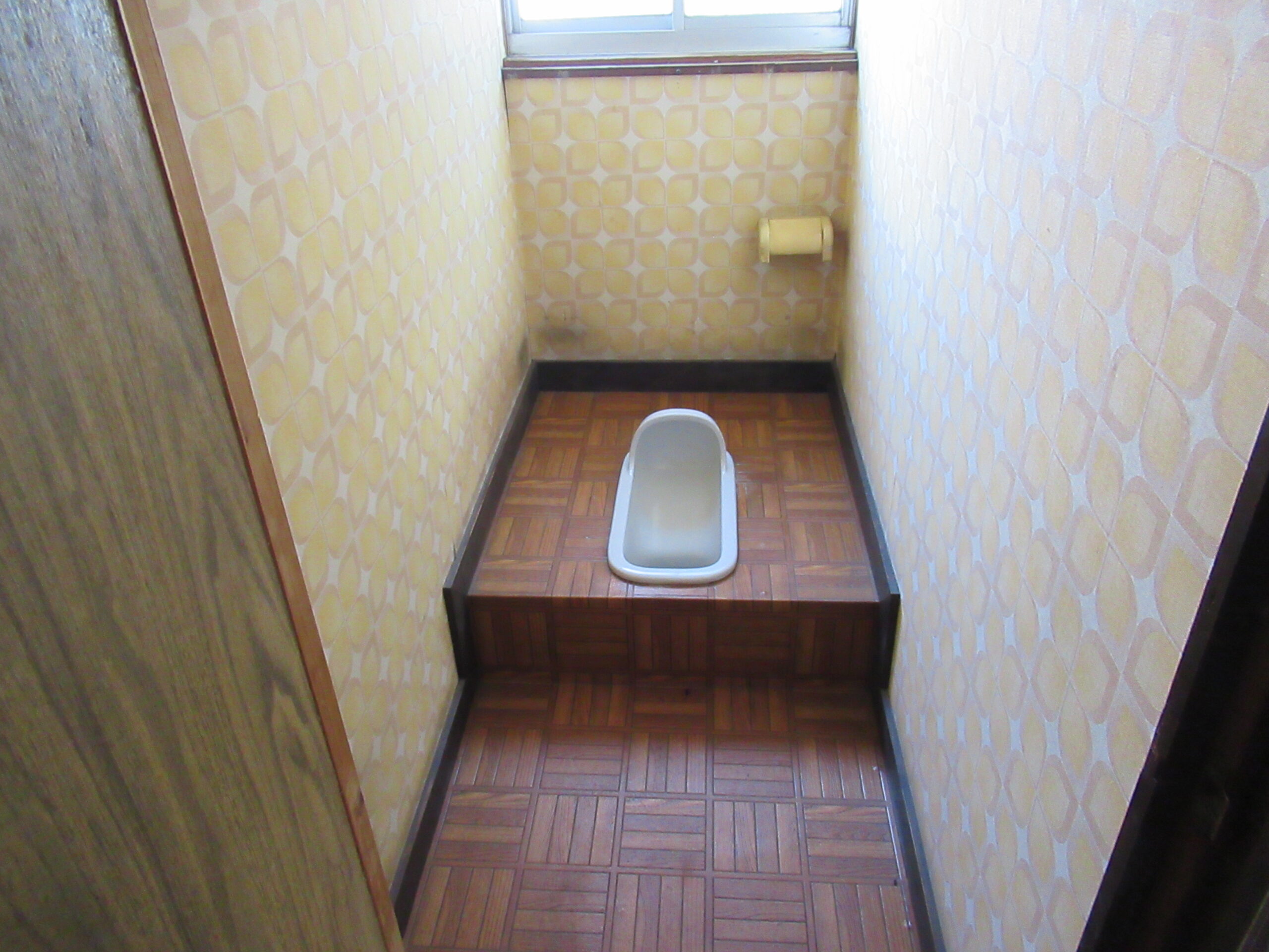 1980s wood house in Aomori