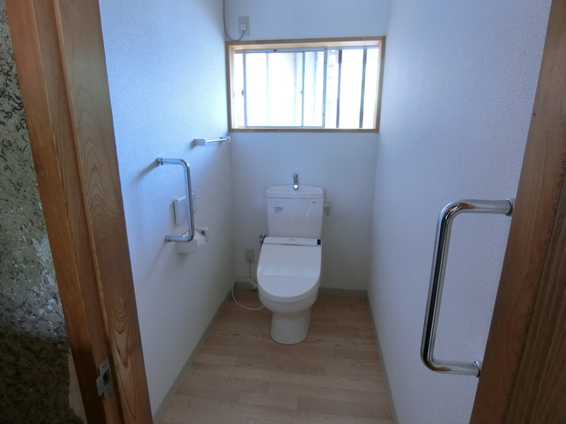 1970s wood house in Kochi