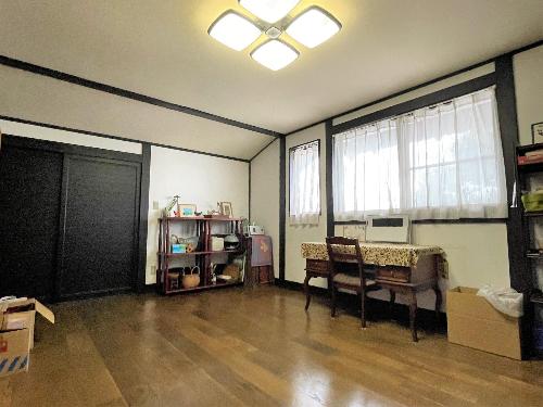 House 72 (Minami-wari District)