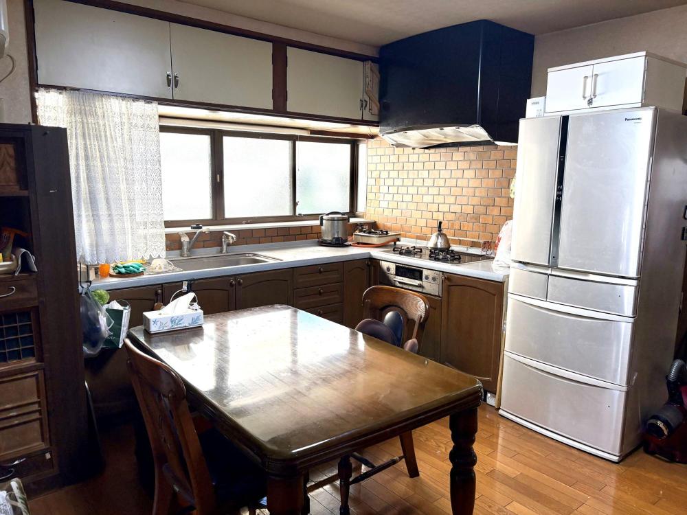 ☆NEW A-135 Charming property! Excellent location near station, various schools, and supermarket ◎