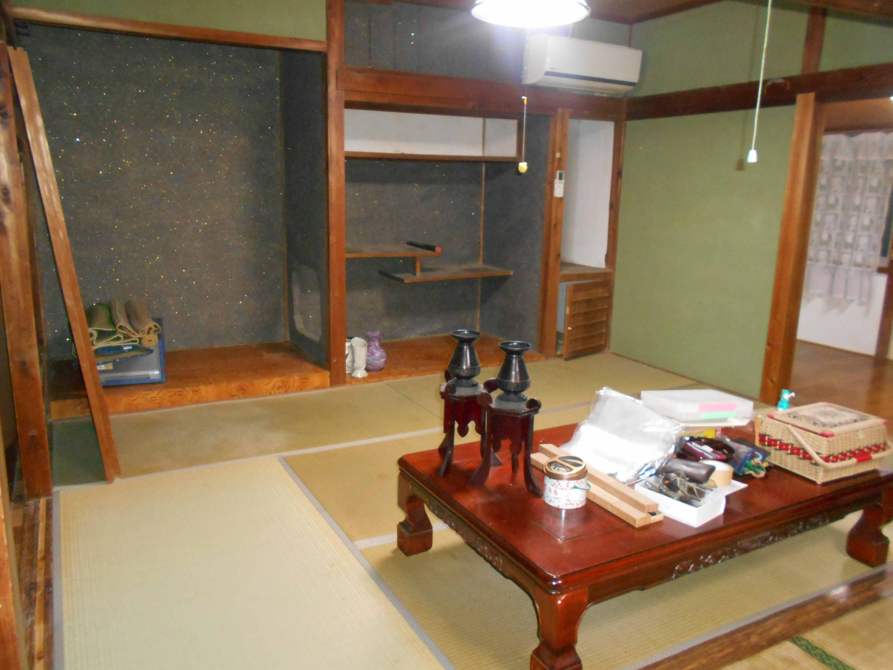 1970s wood house in Kochi
