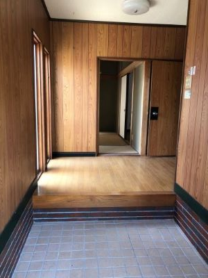 1970s wood house, 7-min walk to station, Hyogo