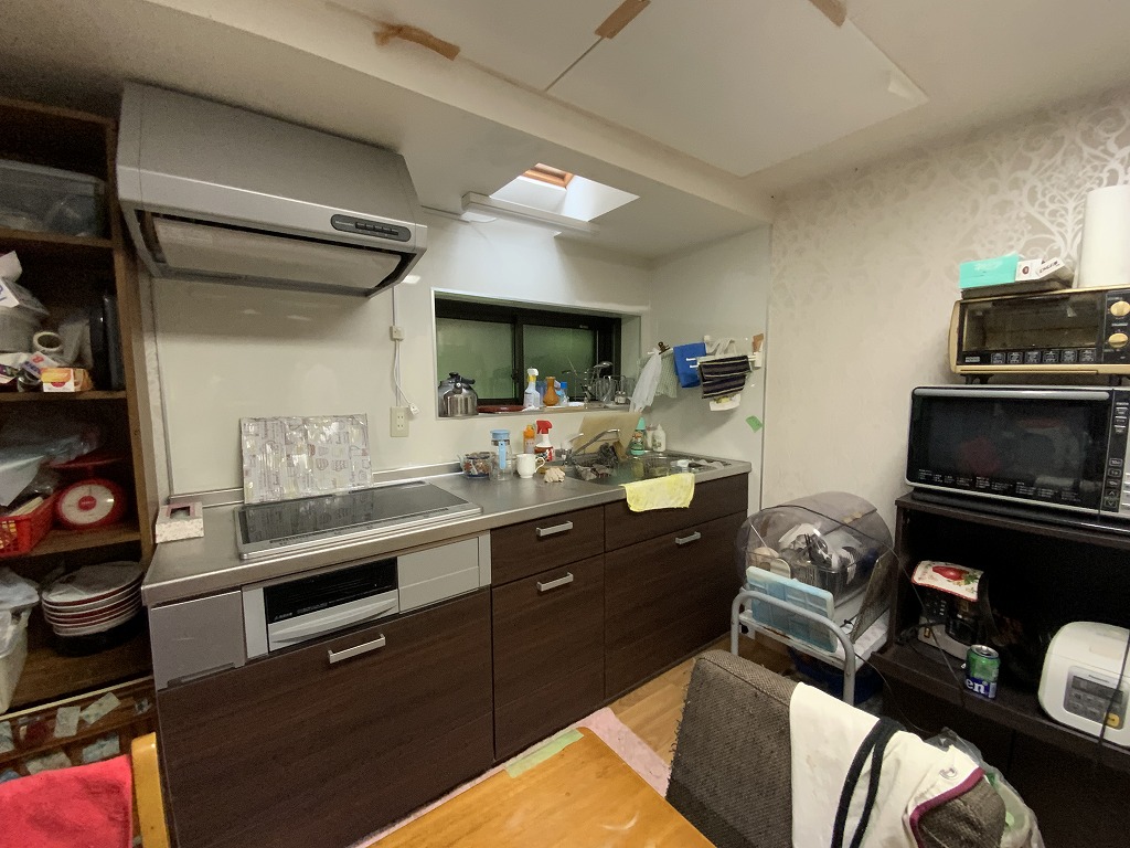 1940s wood house on a large plot in Yamaguchi