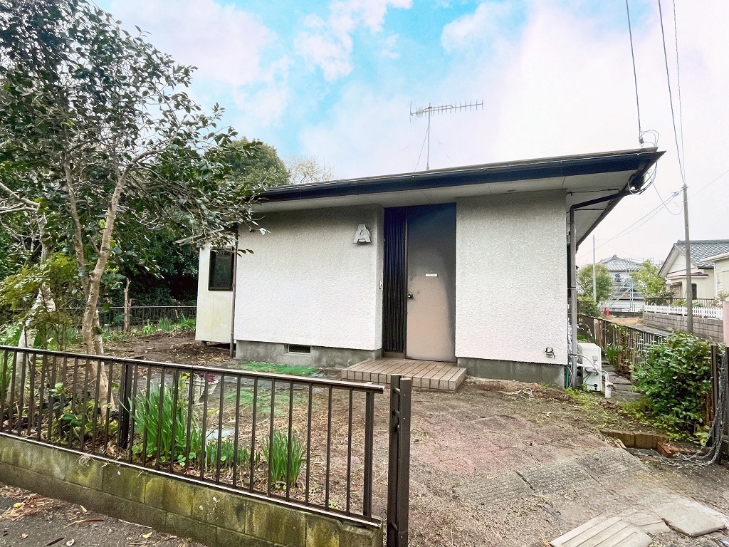 Wood house, 15-min walk to station, Chiba