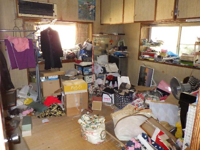 1970s wood house in Nagasaki