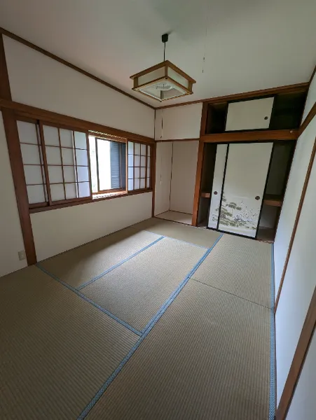 1960s wood house, 16-min walk to station, Iwate