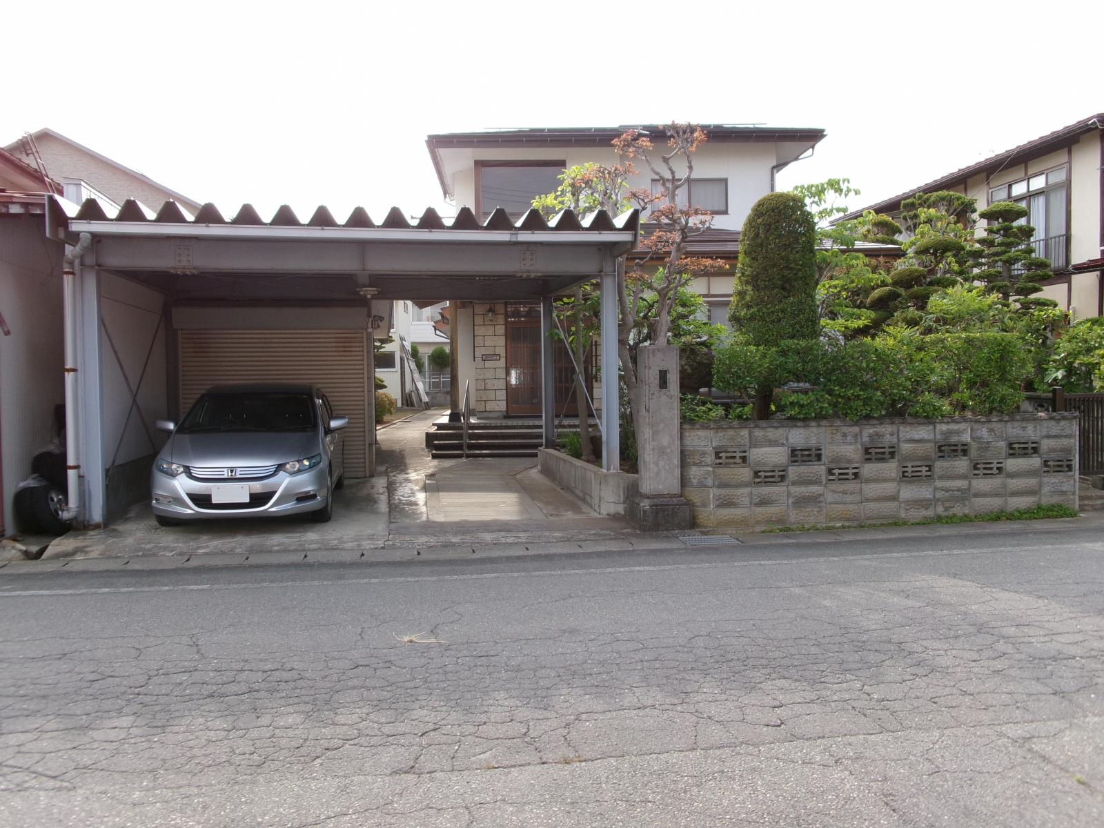1980s wood house, 4-min walk to station, Yamagata
