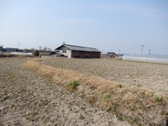 Wood house on a large plot in Kagawa