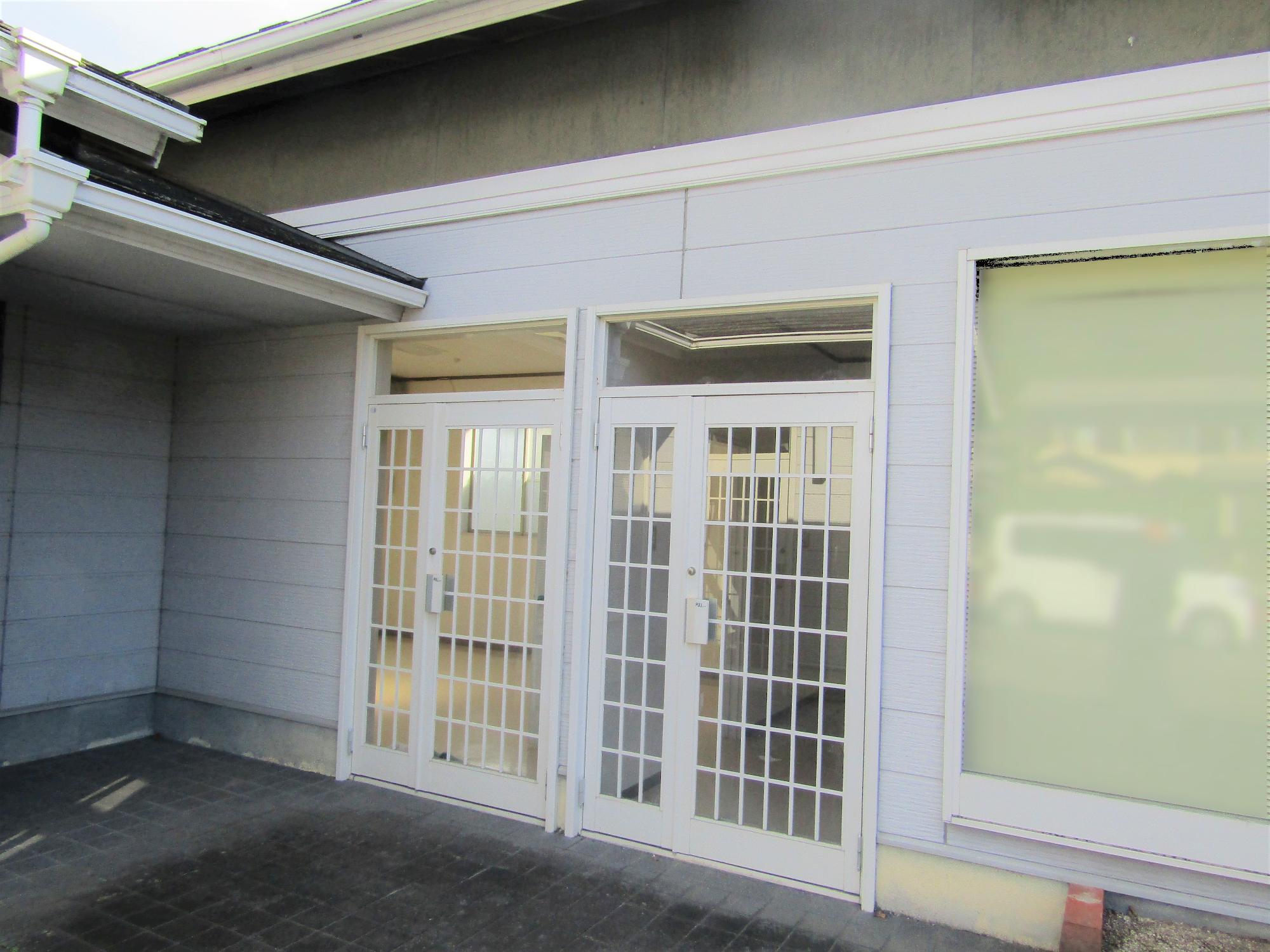 Property A-117: Roadside, suitable for small shops and similar uses