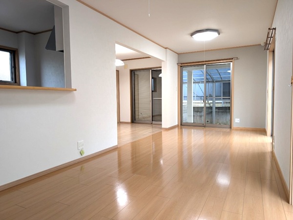 2000s wood house, 14-min walk to station, Hyogo