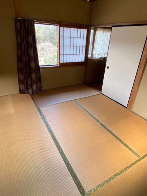 1980s wood house in Tottori