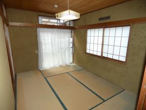 House, 11-min walk to station, Niigata