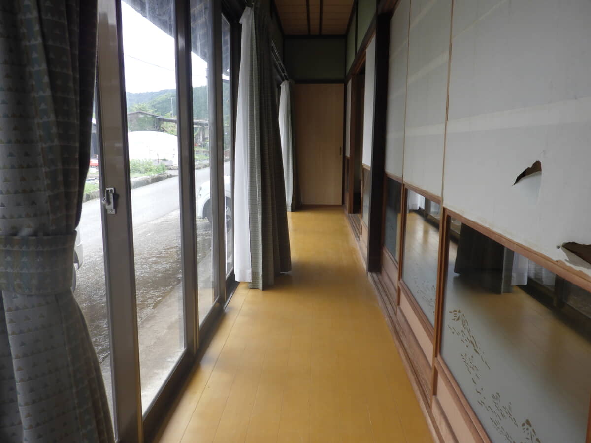 1980s wood house in Hiroshima
