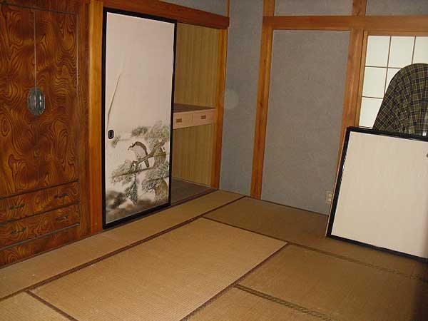 1870s wood house on a large plot in Iwate