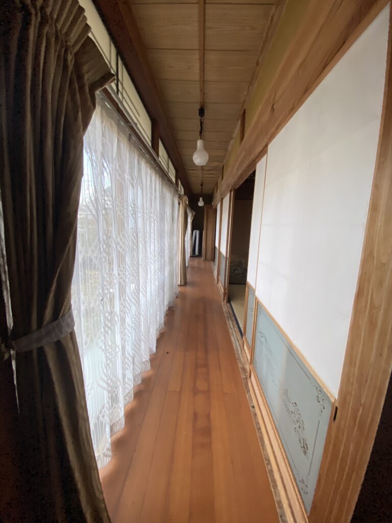 1970s wood house in Shimane