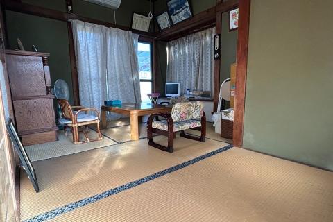 1960s wood house, 18-min walk to station, Tochigi