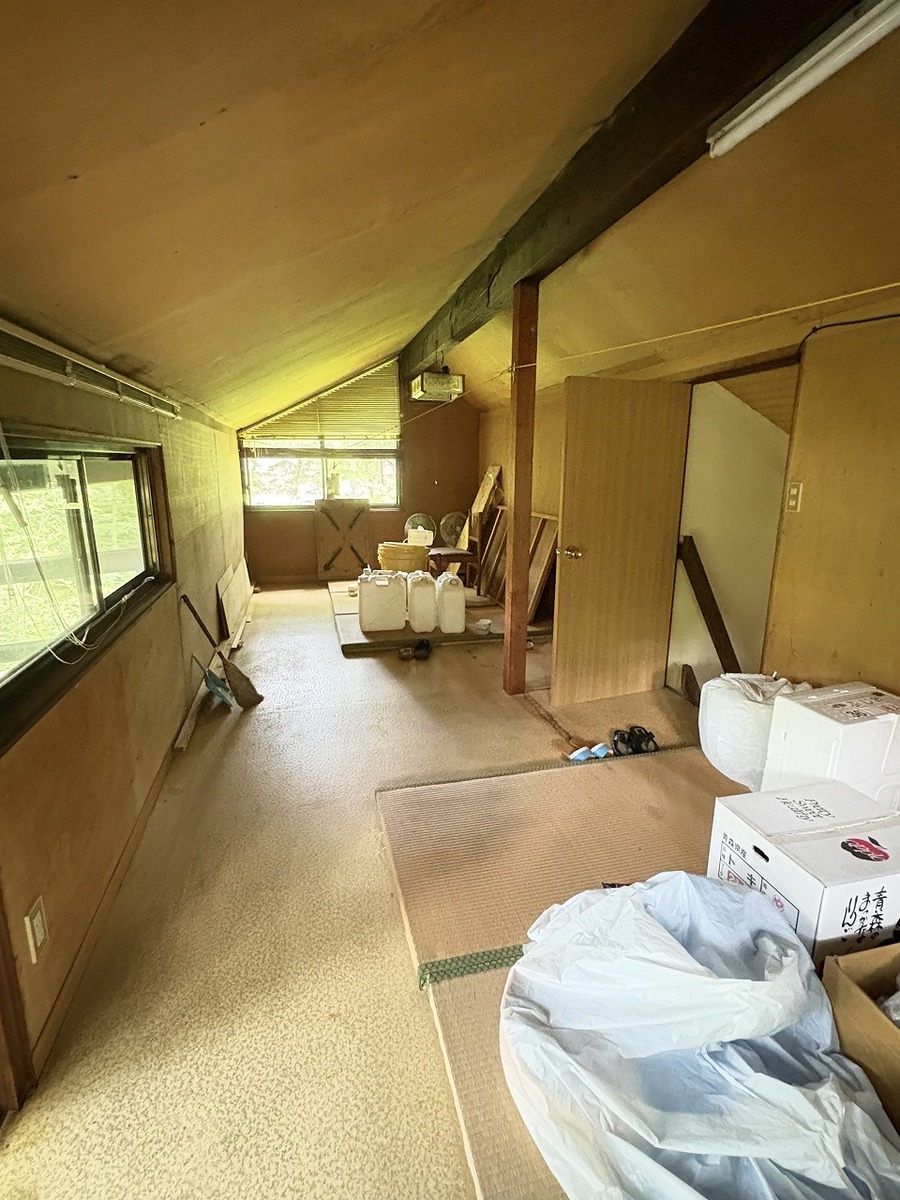 1980s wood house in Yamanashi