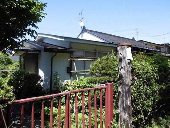 1950s wood house, 14-min walk to station, Akita