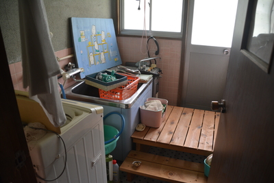1960s wood house, 3-min walk to station, Kochi