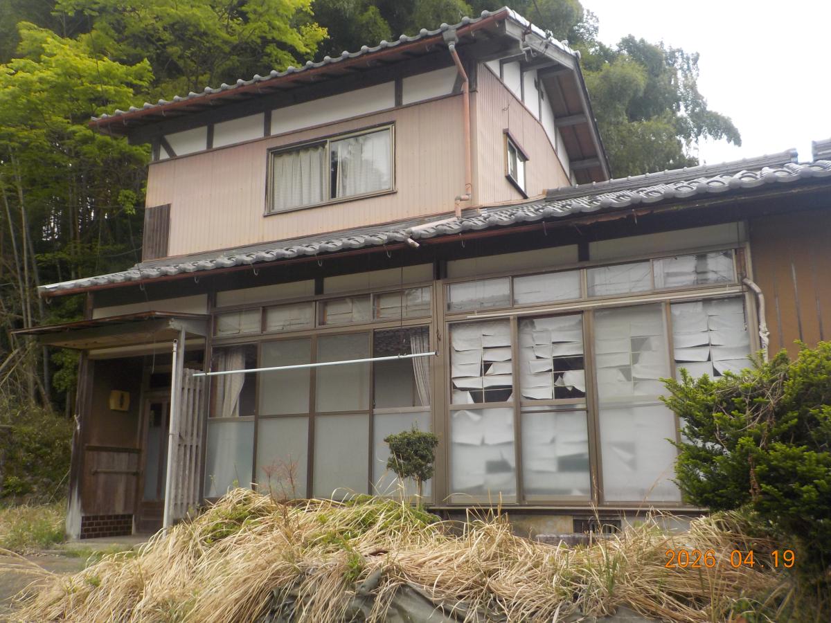 1970s wood house in Miyazu, Kyoto