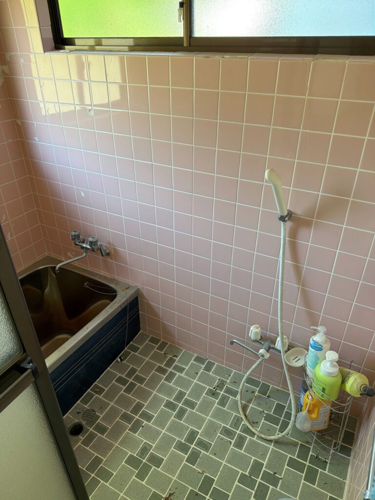 1970s wood house in Omiya, Kyotango, farmland, approval needed