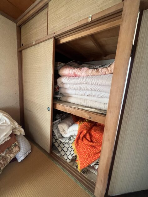 1970s wood house in Ehime