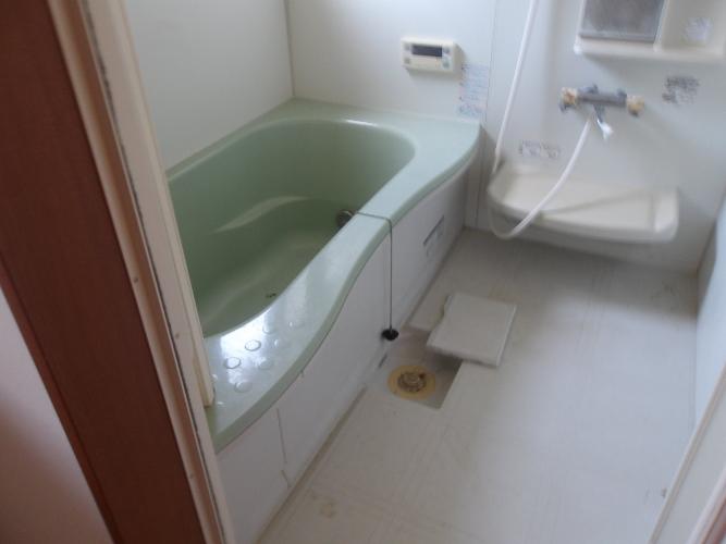 2000s house, 15-min walk to station, Tochigi
