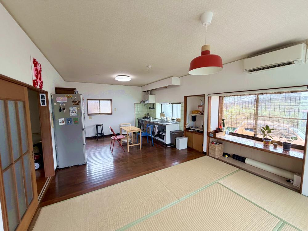 1990s wood house in Hamada, Kanoya, farmland, approval needed