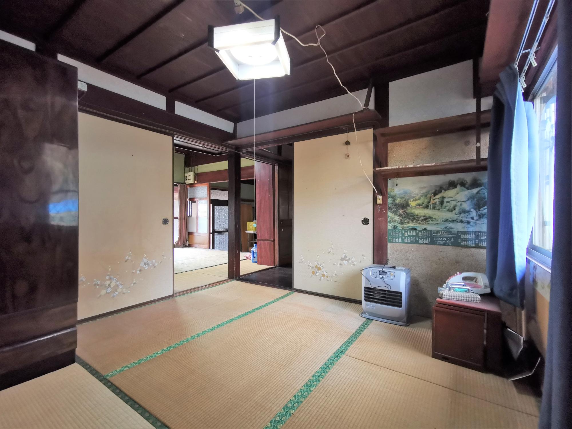 Wood house with outbuildings in Fukuoka