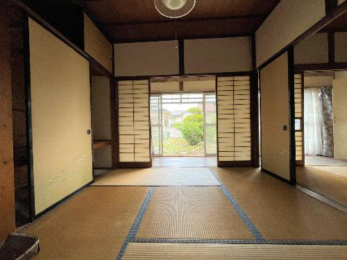 Property 125 (Kita-wari Ward 1)