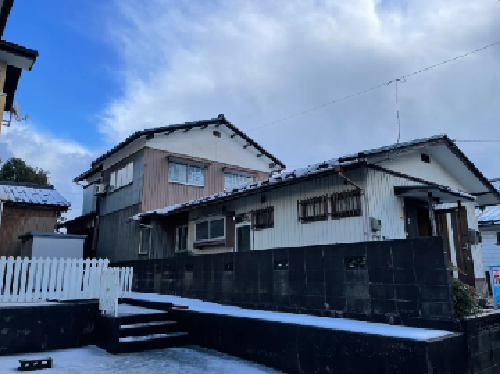 1960s wood house, 8-min walk to station, Fukui