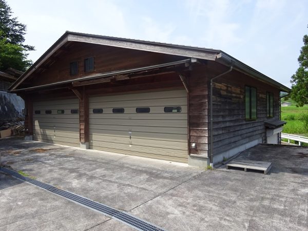 2000s house on a large plot in Shimane