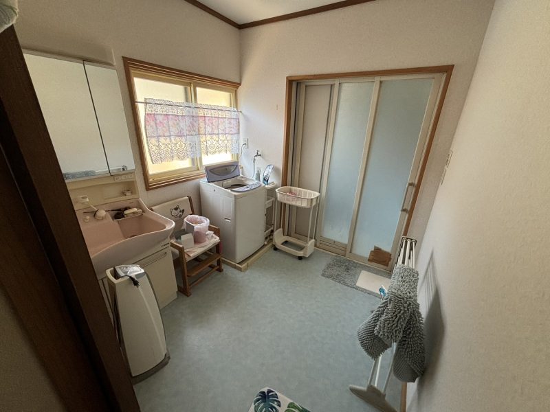 2000s wood house on a large plot in Iwate
