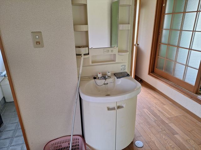 1950s wood house, 3-min walk to station, Yamaguchi