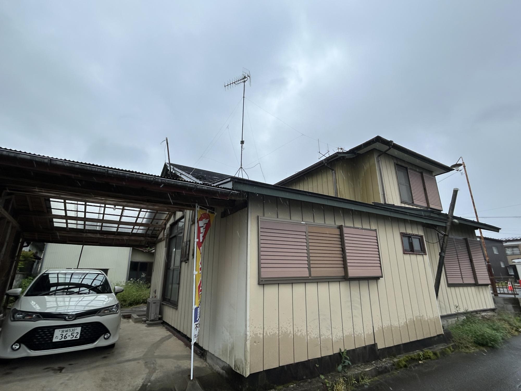 Property Registration No. 0236 - 890,000 yen Bargain Property! Excellent Location and Convenience!