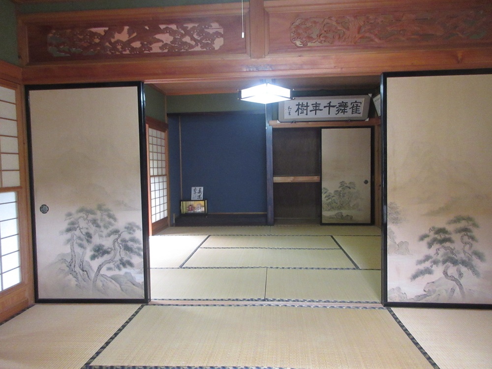 1950s wood house, 12-min walk to station, Iwate