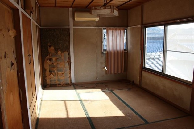 1970s wood house in Ehime