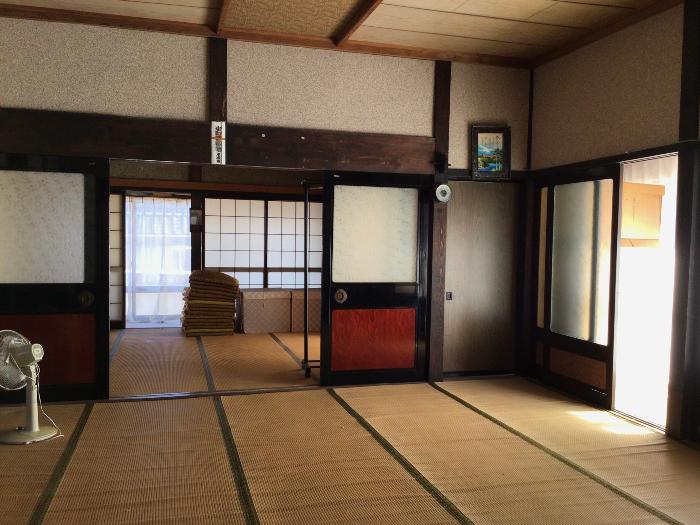 1910s wood house on a large plot in Ishikawa