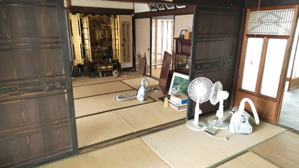 1930s wood house on a large plot in Hyogo