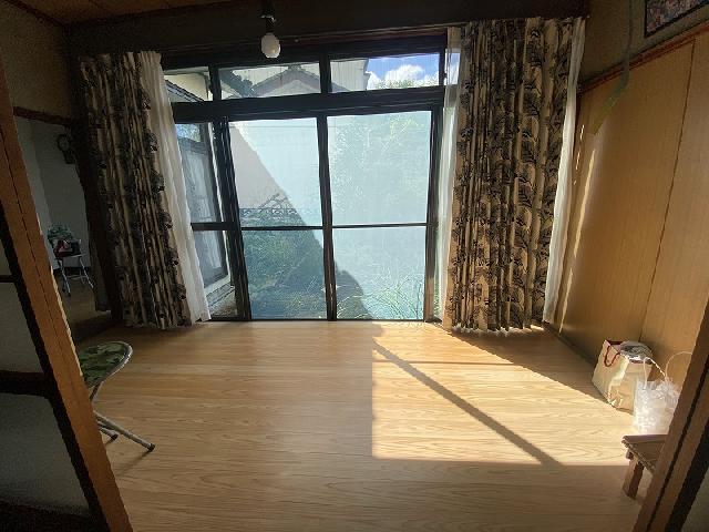 Wood house, 9-min walk to station, Nagasaki